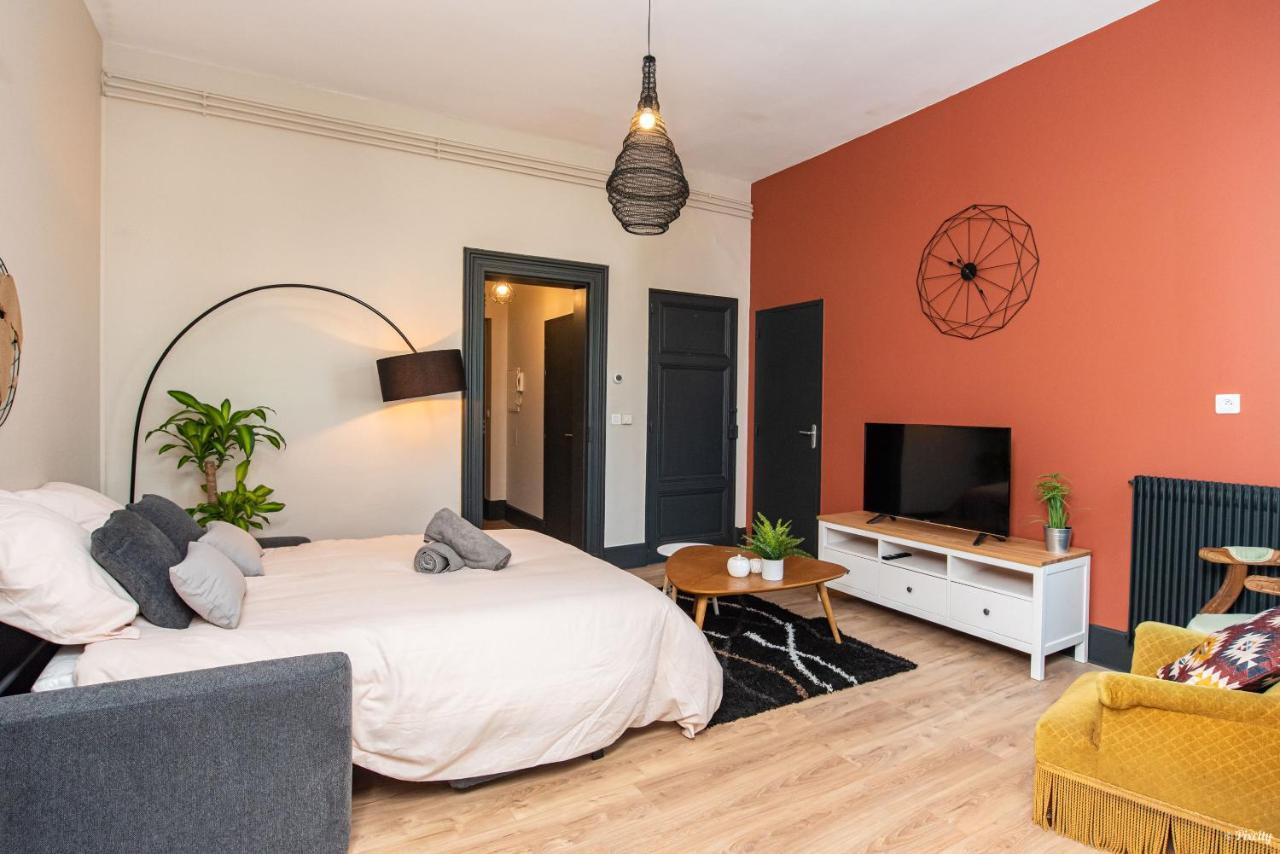 אז'ן Appartements Scaliger Wifi Proche Gare מראה חיצוני תמונה